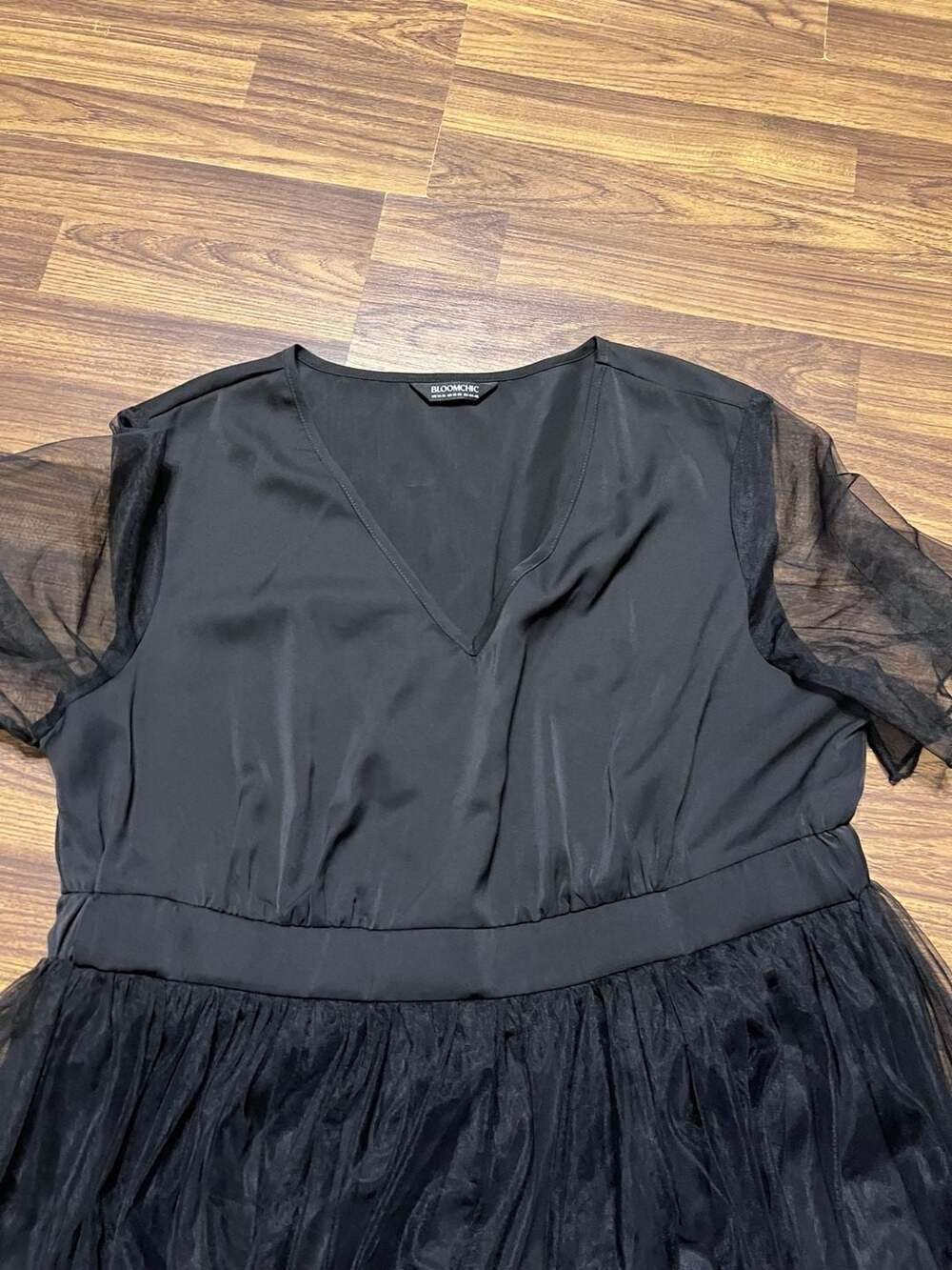 BloomChic Plus Size Black Tulle V-Neck Flutter Sleeve Midi Dress - Picture 5 of 5